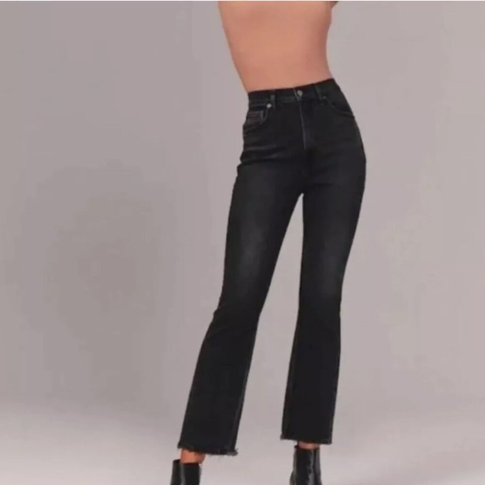 Abercrombie & Fitch Flare Ultra High Rise Black Jeans - Size 26 or 2 Reg